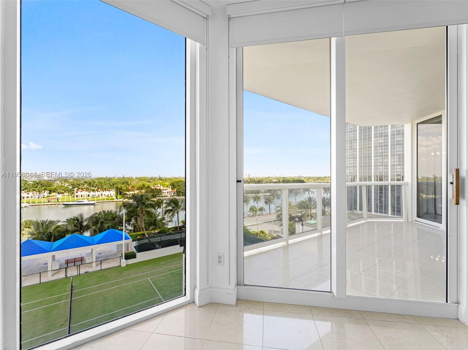 Blue Diamond Condo, Miami Beach, FL — 20