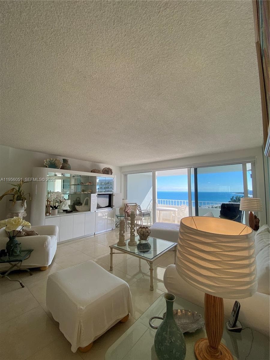 Key Biscayne Commodore Cl, Key Biscayne, FL — 19