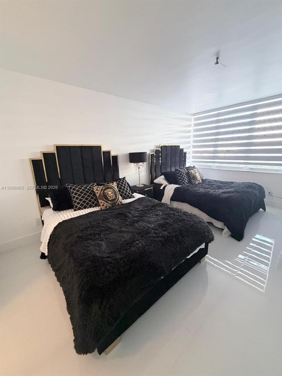 100 Lincoln Rd # 408, Miami Beach FL 33139 — 6