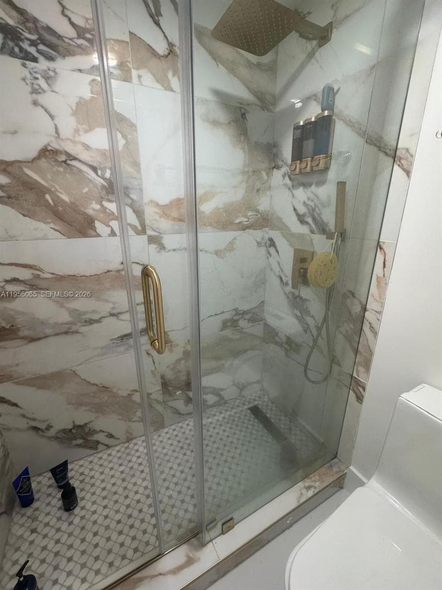 100 Lincoln Rd # 408, Miami Beach FL 33139 — 8