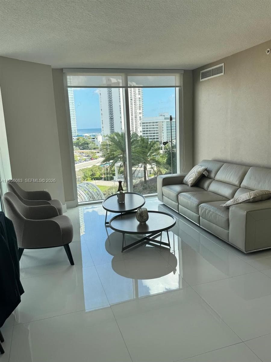 250 sunny isles # 901, Sunny Isles Beach FL 33160 — 3