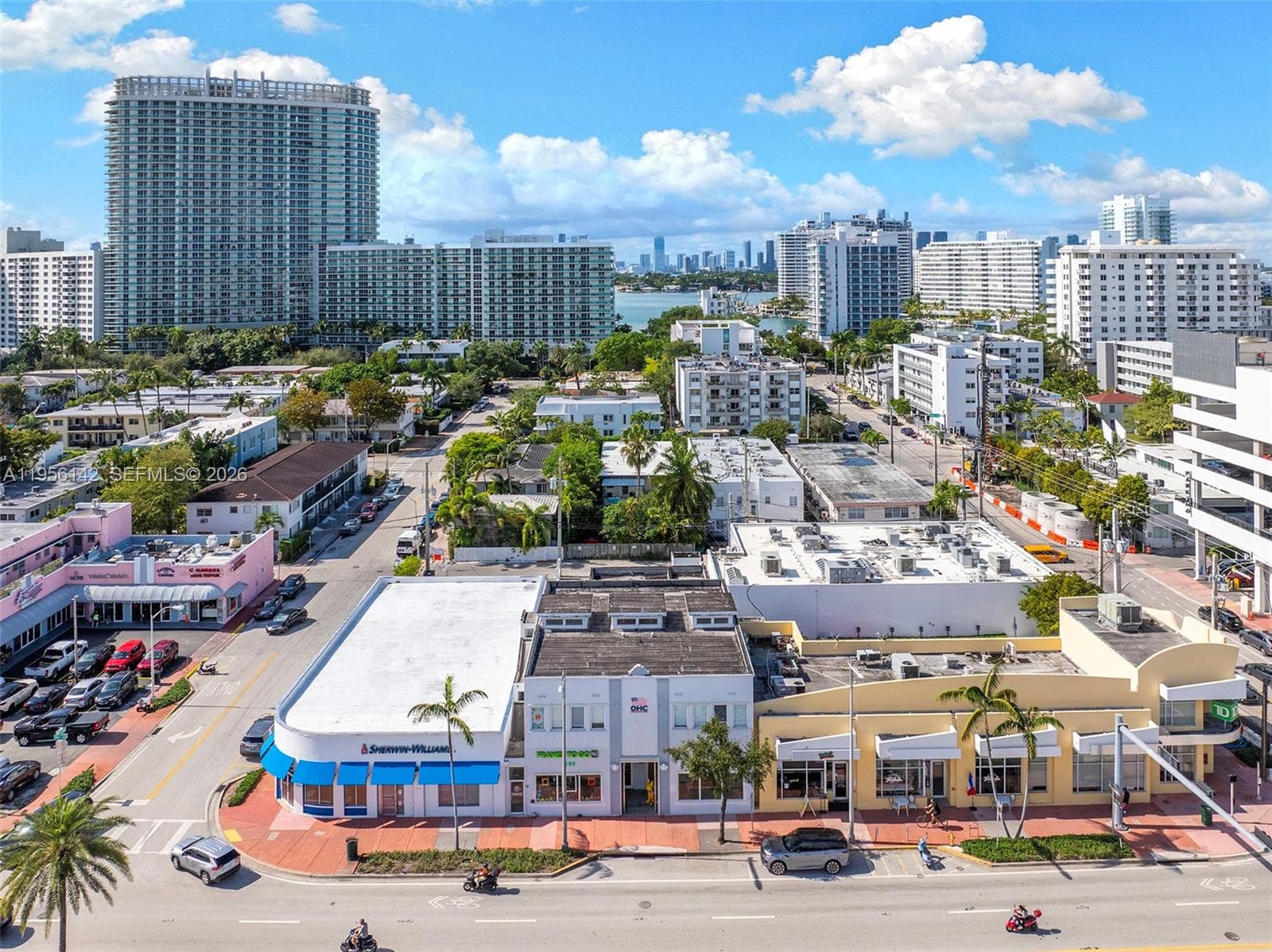 1558 Alton Rd, Miami Beach FL 33139 — 21