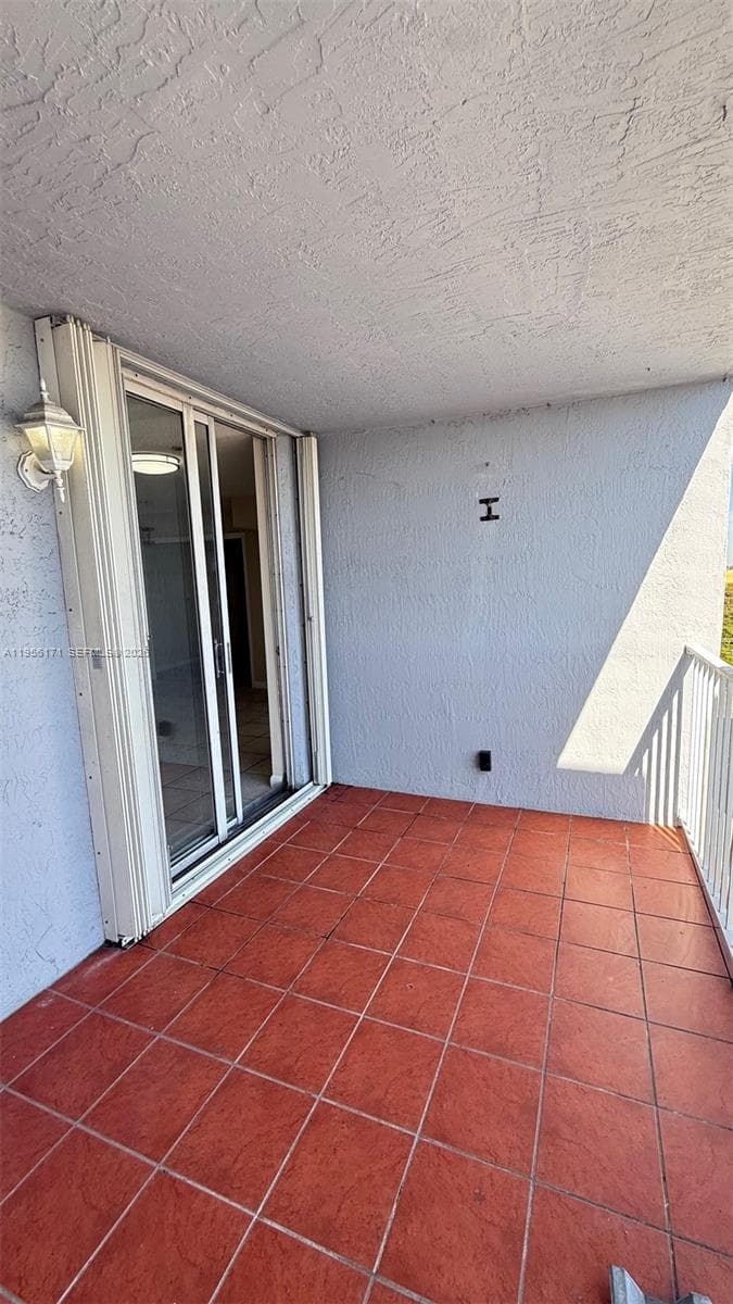4854 NW 7th St # 508, Miami FL 33126 — 18