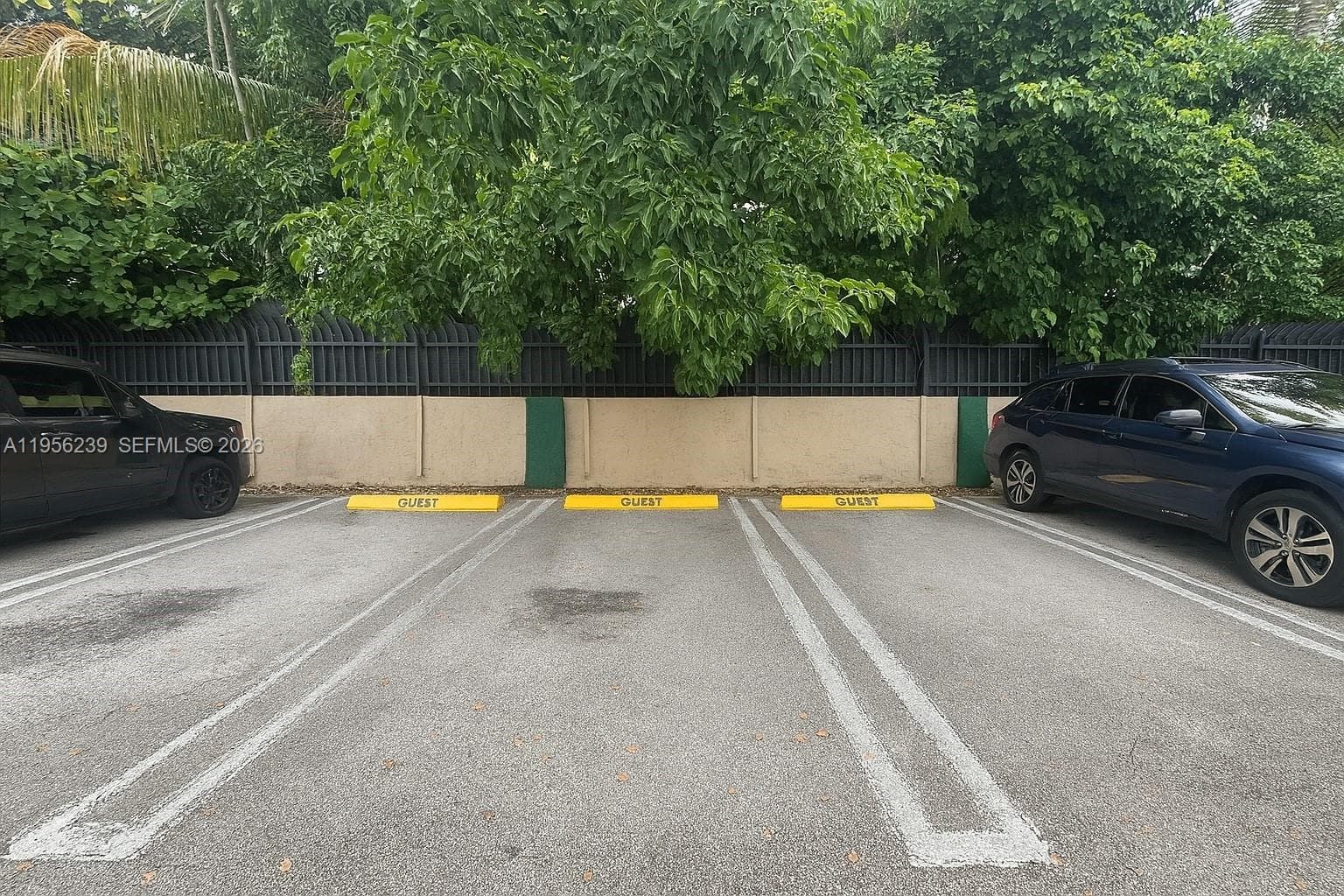13101 Memorial Hwy # 215, North Miami FL 33161 — 13