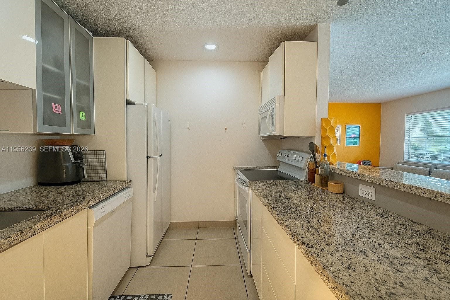 13101 Memorial Hwy # 215, North Miami FL 33161 — 4