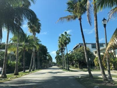 255 Sunrise Dr # 305, Key Biscayne FL 33149 — 7