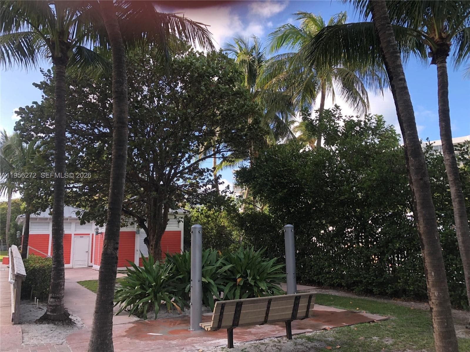 255 Sunrise Dr # 305, Key Biscayne FL 33149 — 45