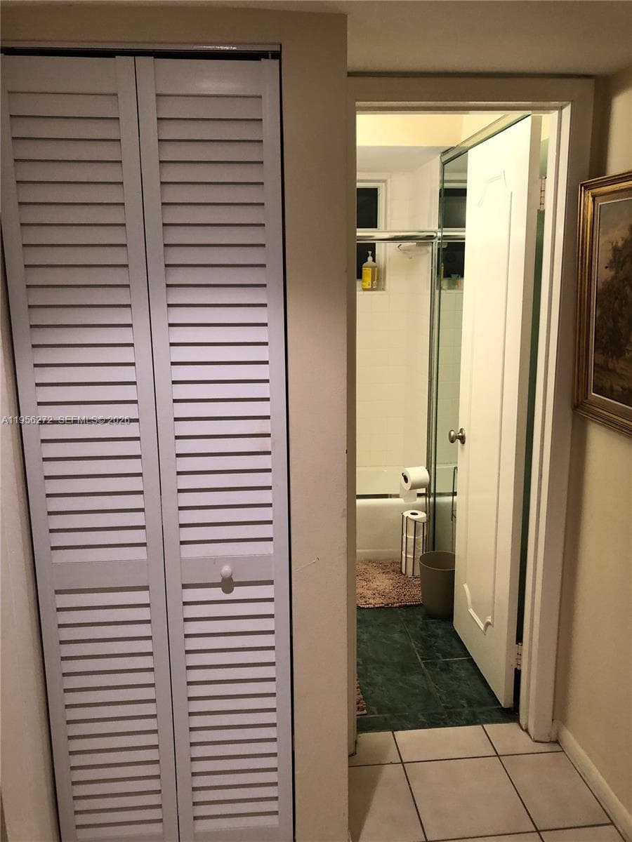 255 Sunrise Dr # 305, Key Biscayne FL 33149 — 18