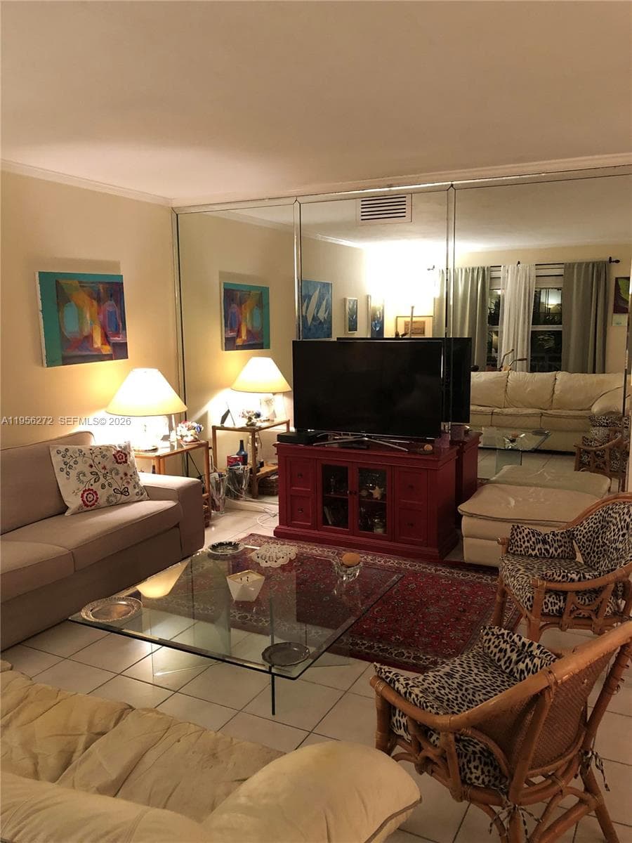 255 Sunrise Dr # 305, Key Biscayne FL 33149 — 48