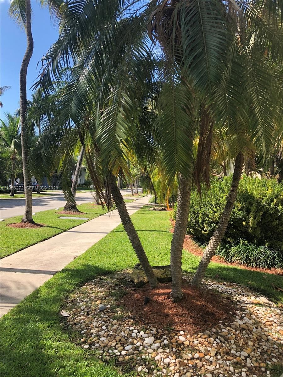255 Sunrise Dr # 305, Key Biscayne FL 33149 — 8
