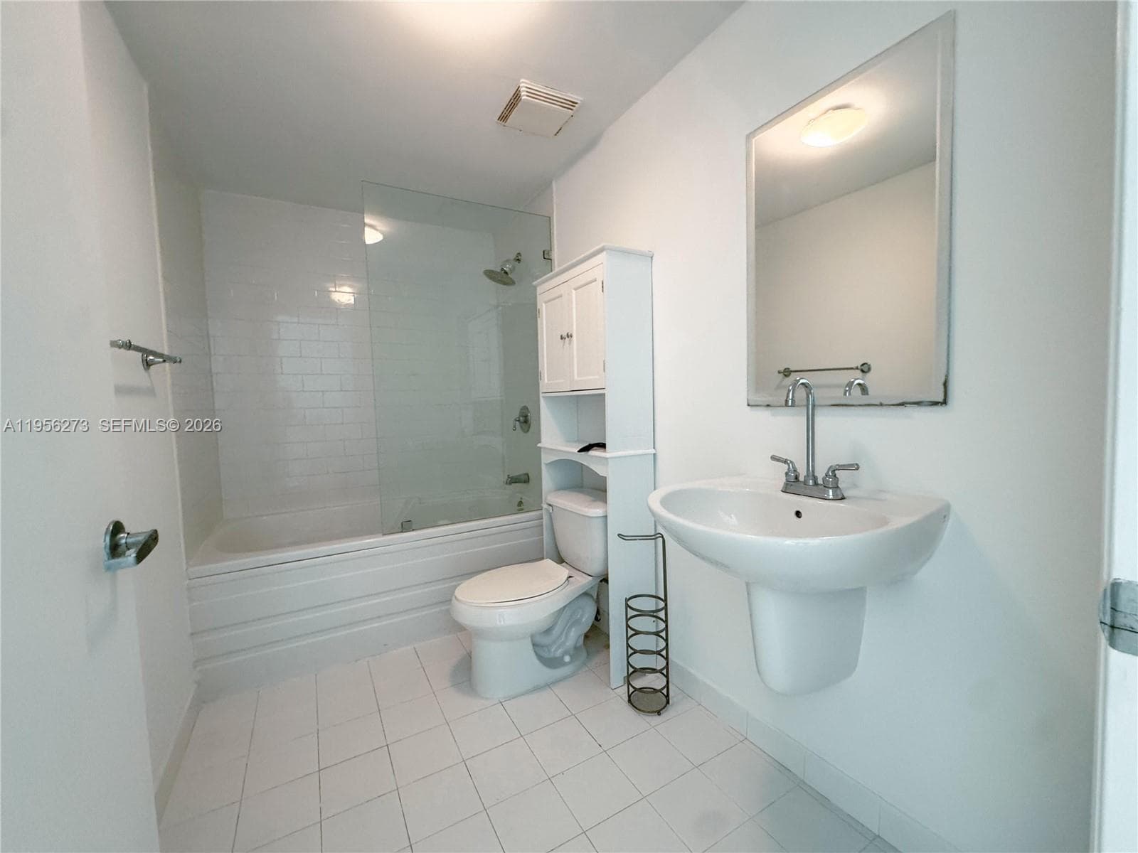 690 SW 1st Ct # 2122, Miami FL 33130 — 3