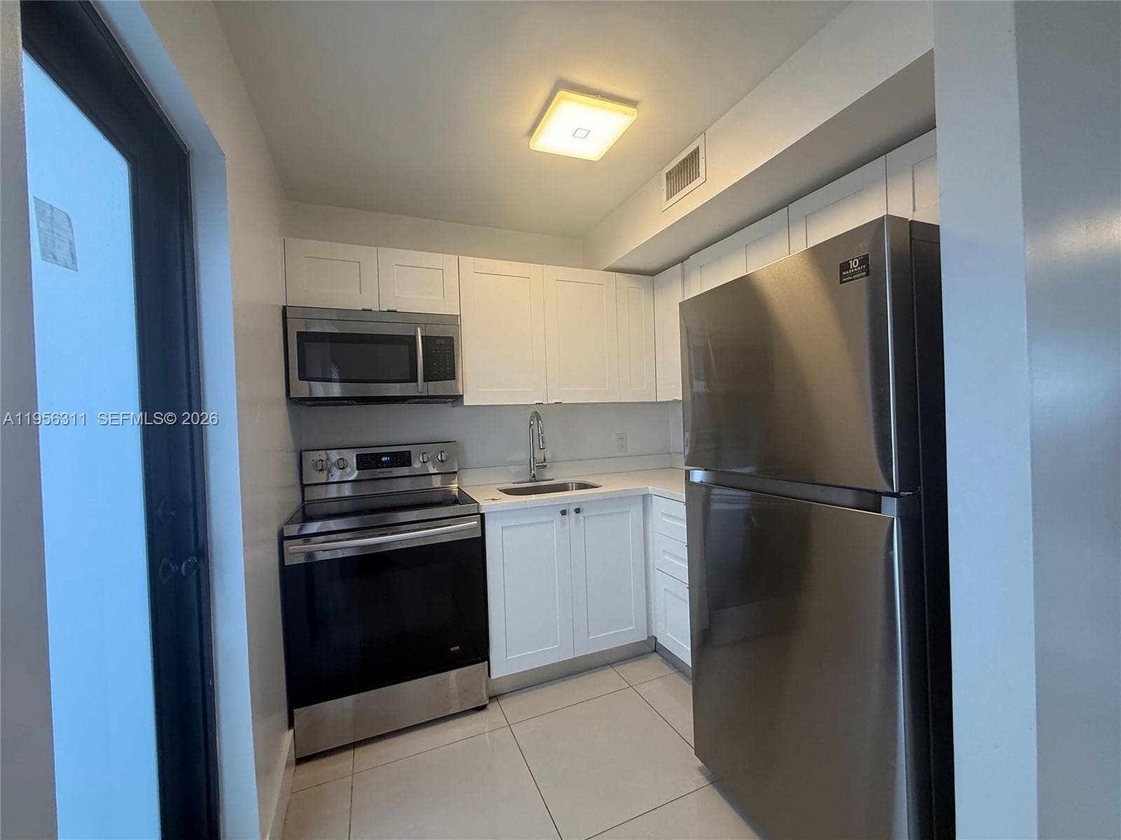 1765 Normandy Dr, Miami Beach FL 33141 — 38