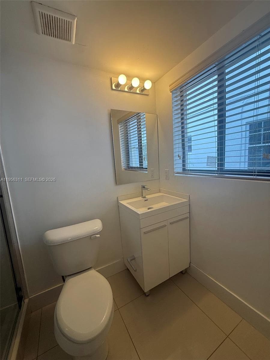 1765 Normandy Dr, Miami Beach FL 33141 — 39