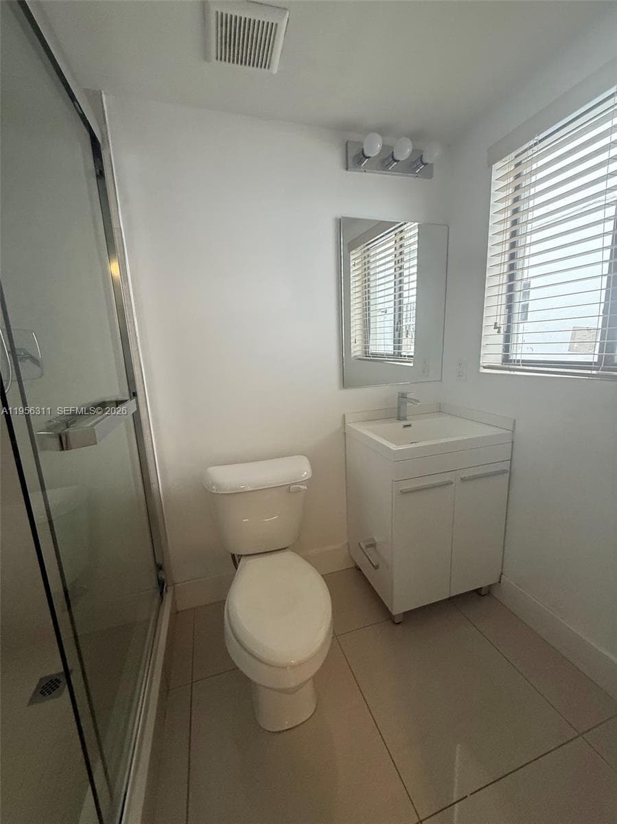 1765 Normandy Dr, Miami Beach FL 33141 — 29