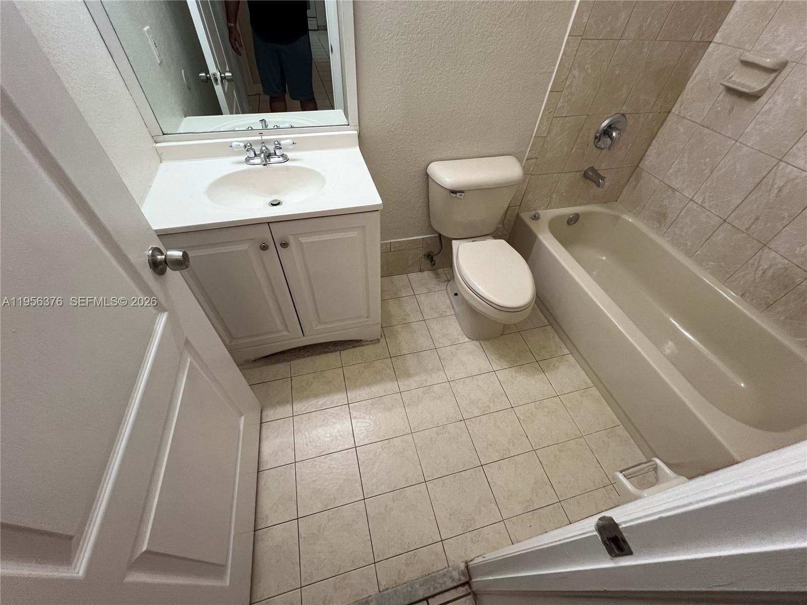 2903 SE 17th Ave # 201, Homestead FL 33035 — 22
