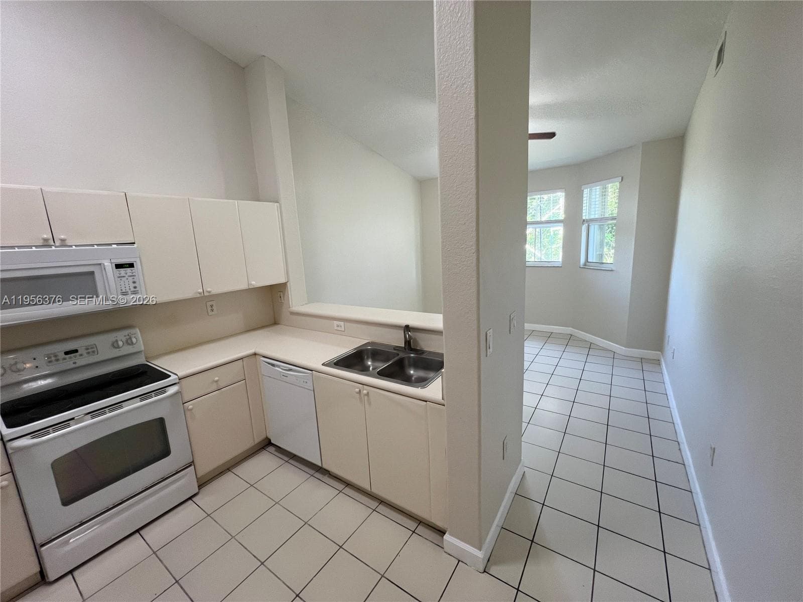 2903 SE 17th Ave # 201, Homestead FL 33035 — 9
