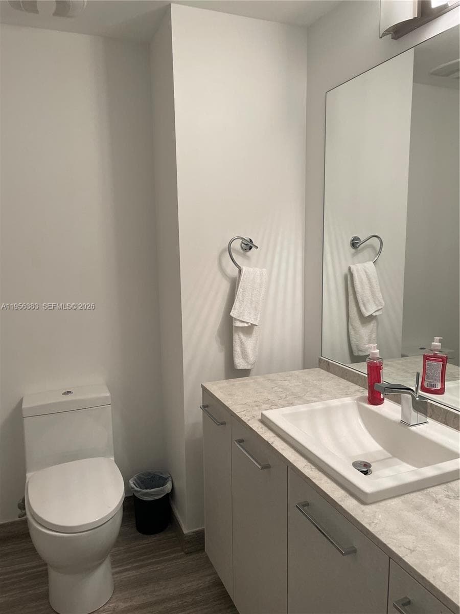 1010 Brickell Ave # 3708, Miami FL 33131 — 18