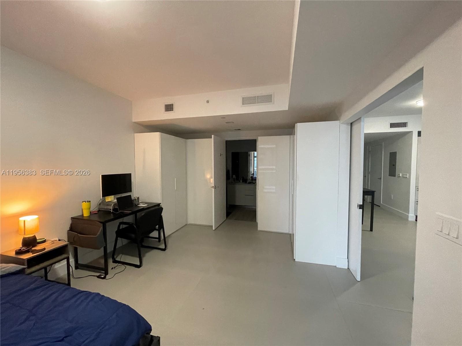 1010 Brickell Ave # 3708, Miami FL 33131 — 11