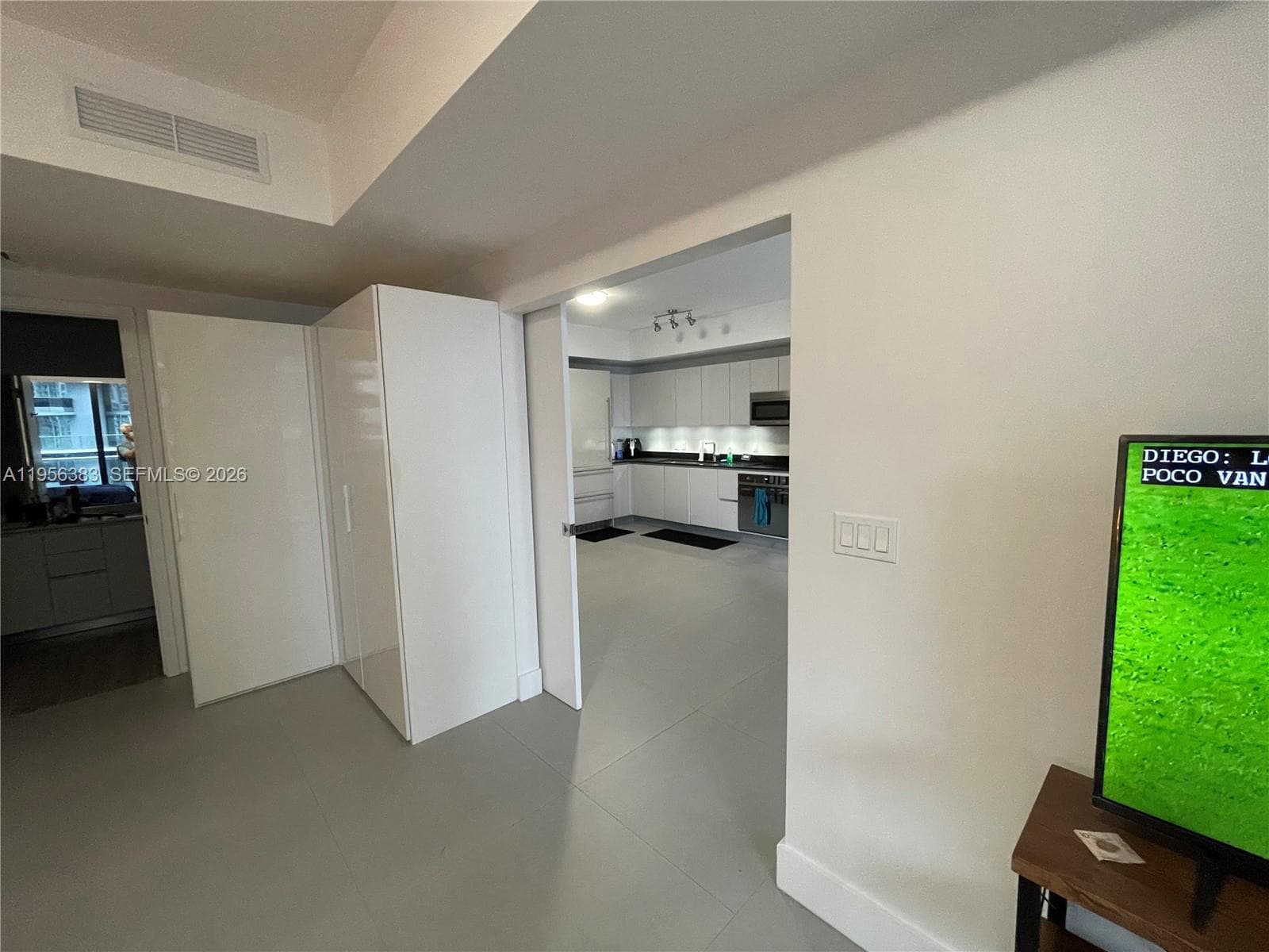 1010 Brickell Ave # 3708, Miami FL 33131 — 8