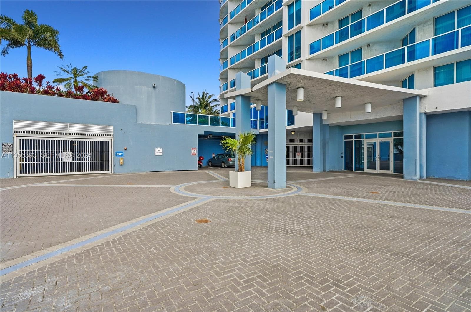 1881 79th St Cswy # 1705, North Bay Village FL 33141 — 36