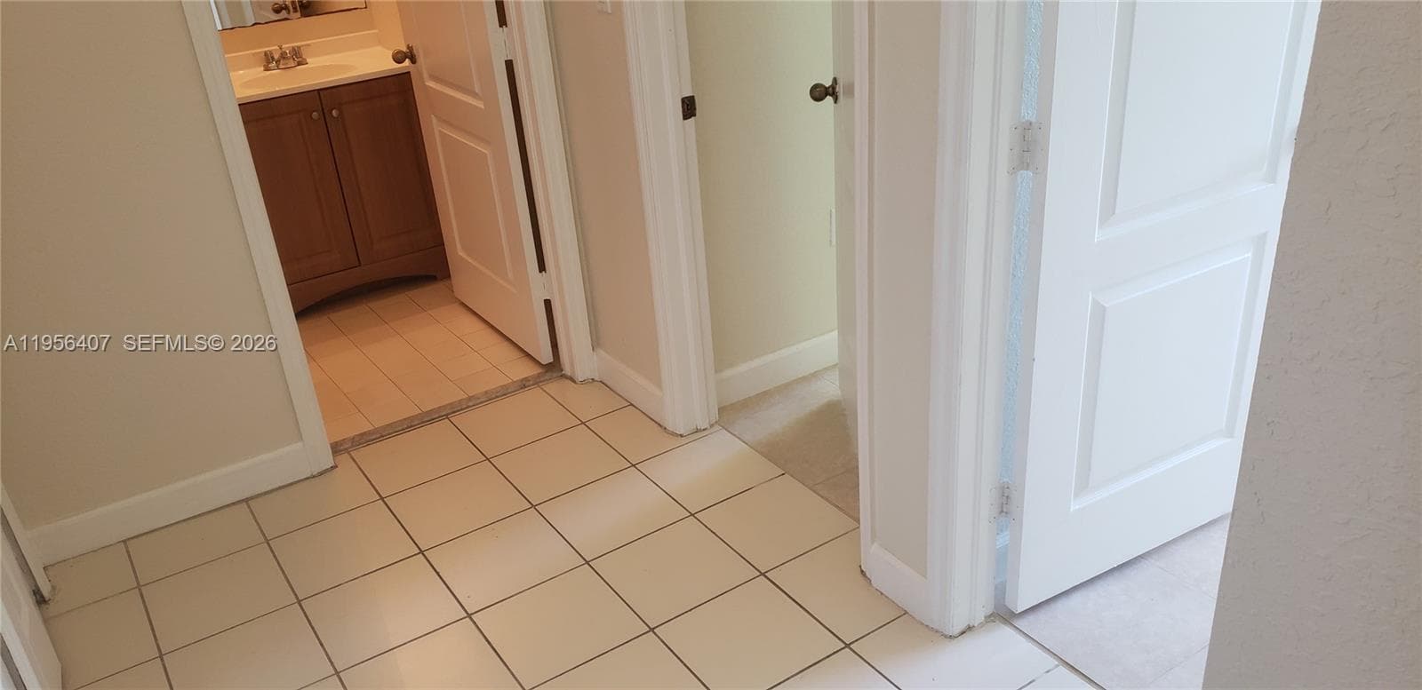 2811 SE 17th Ave # 202, Homestead FL 33035 — 25