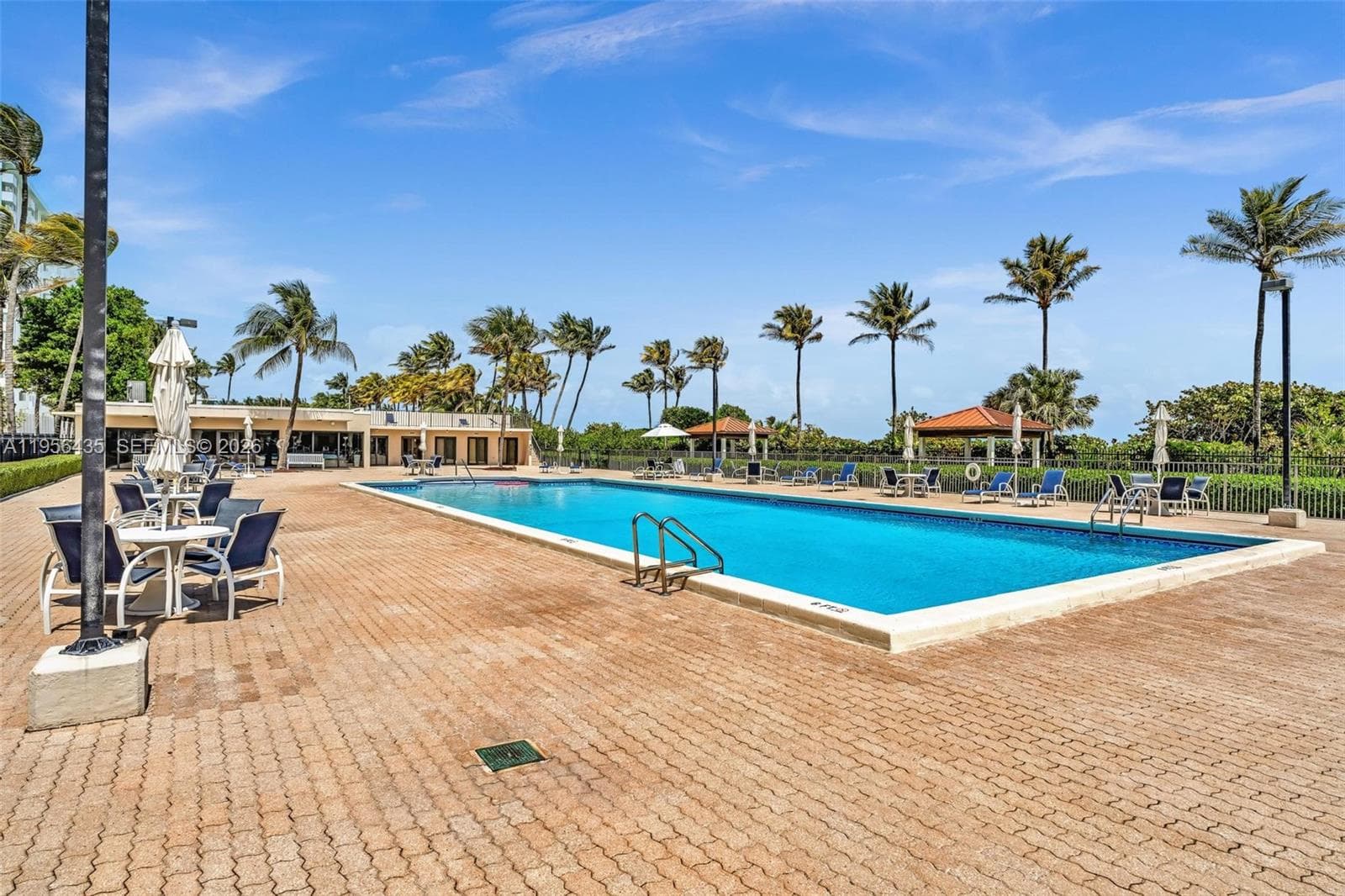 2625 Collins Ave # 1109, Miami Beach FL 33140 — 15