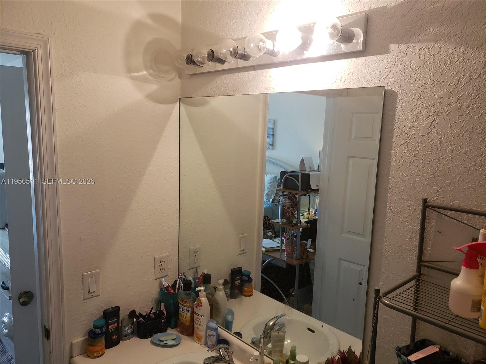 1542 SE 24th Ct # 215, Homestead FL 33035 — 48