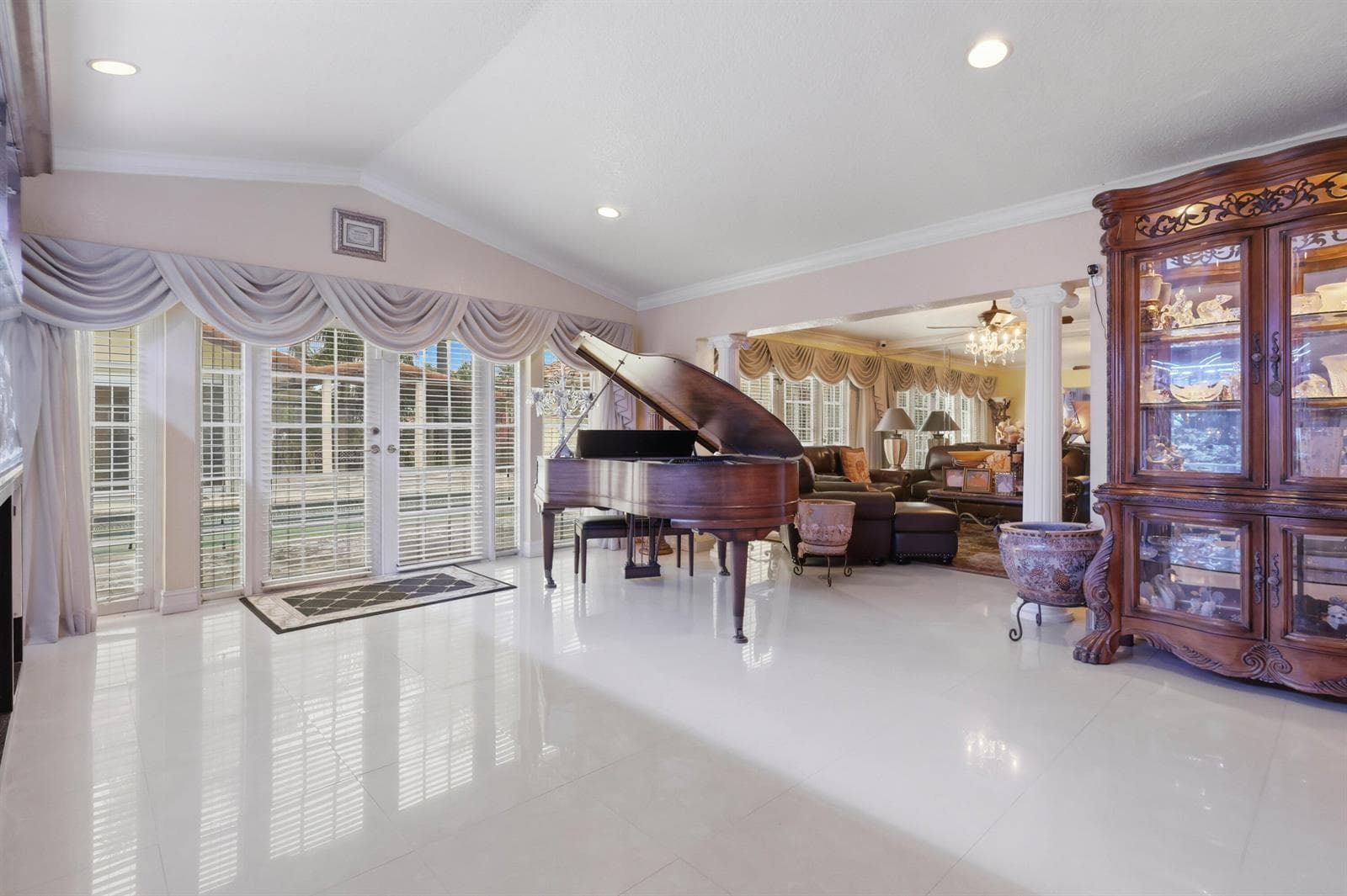 7445 N Augusta Drive, Hialeah FL 33015 — 22