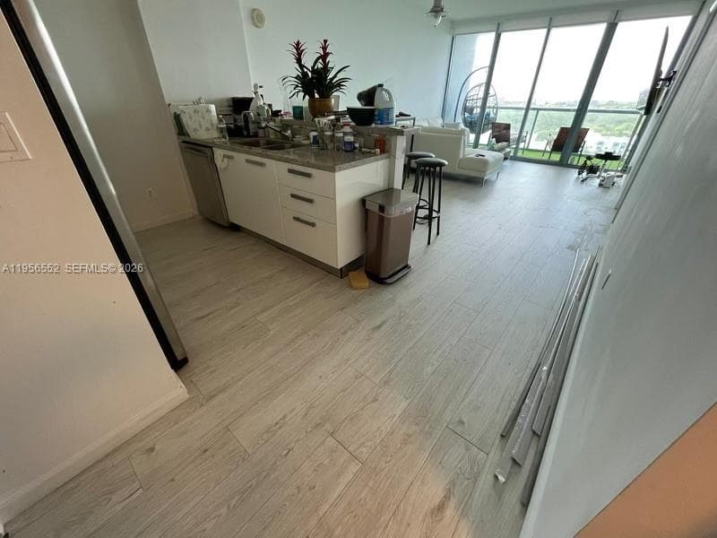 601 NE 36th St # 1305, Miami FL 33137 — 2