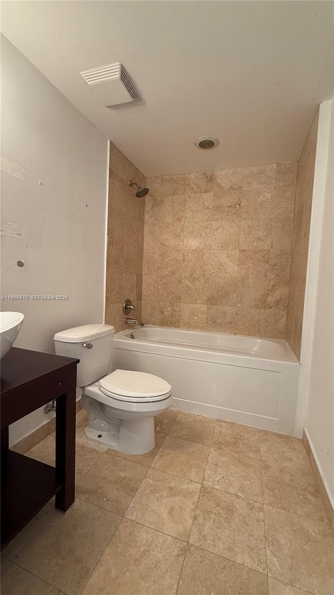 350 S Miami Ave # 302, Miami FL 33130 — 12