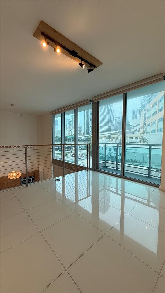 350 S Miami Ave # 302, Miami FL 33130 — 14