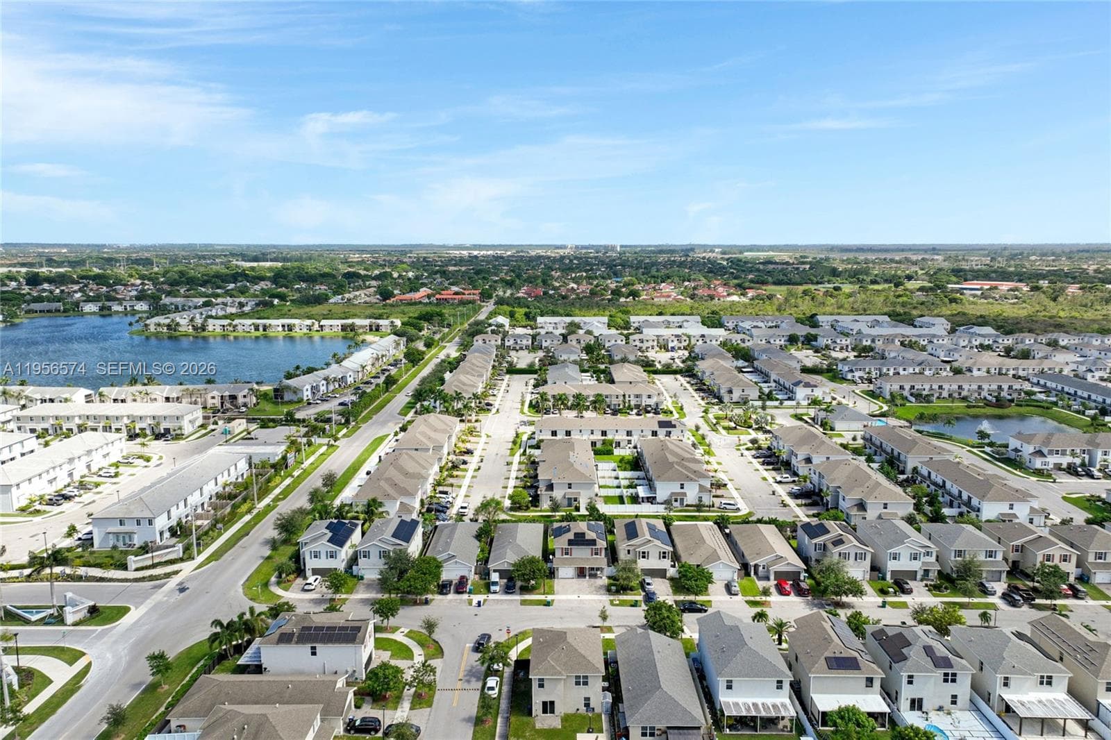 572 NE 6th Pl, Homestead FL 33034 — 52