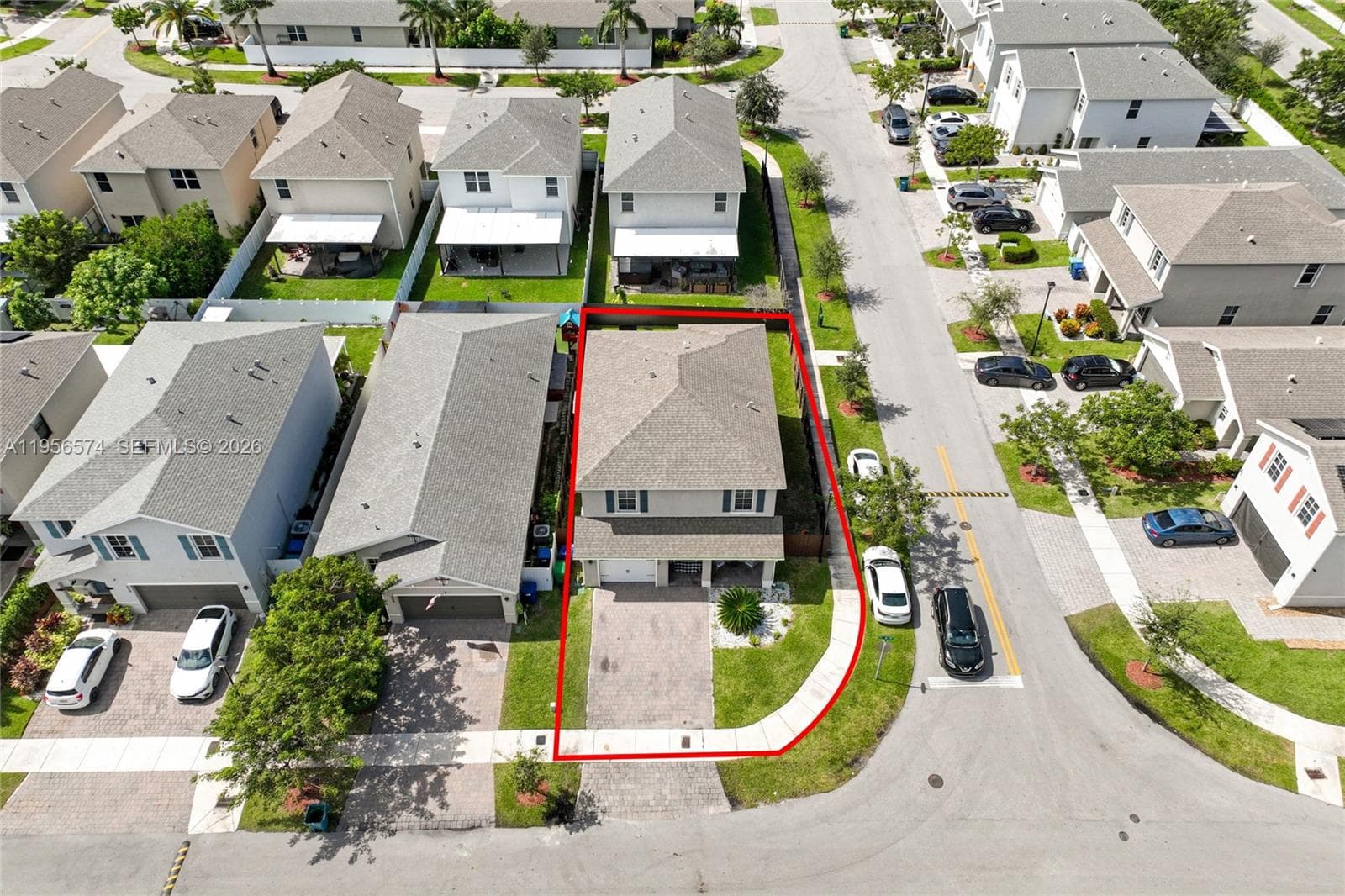 572 NE 6th Pl, Homestead FL 33034 — 43