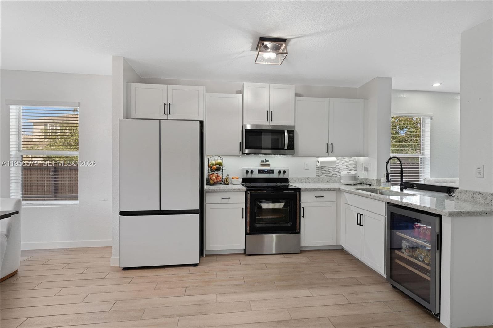 572 NE 6th Pl, Homestead FL 33034 — 28