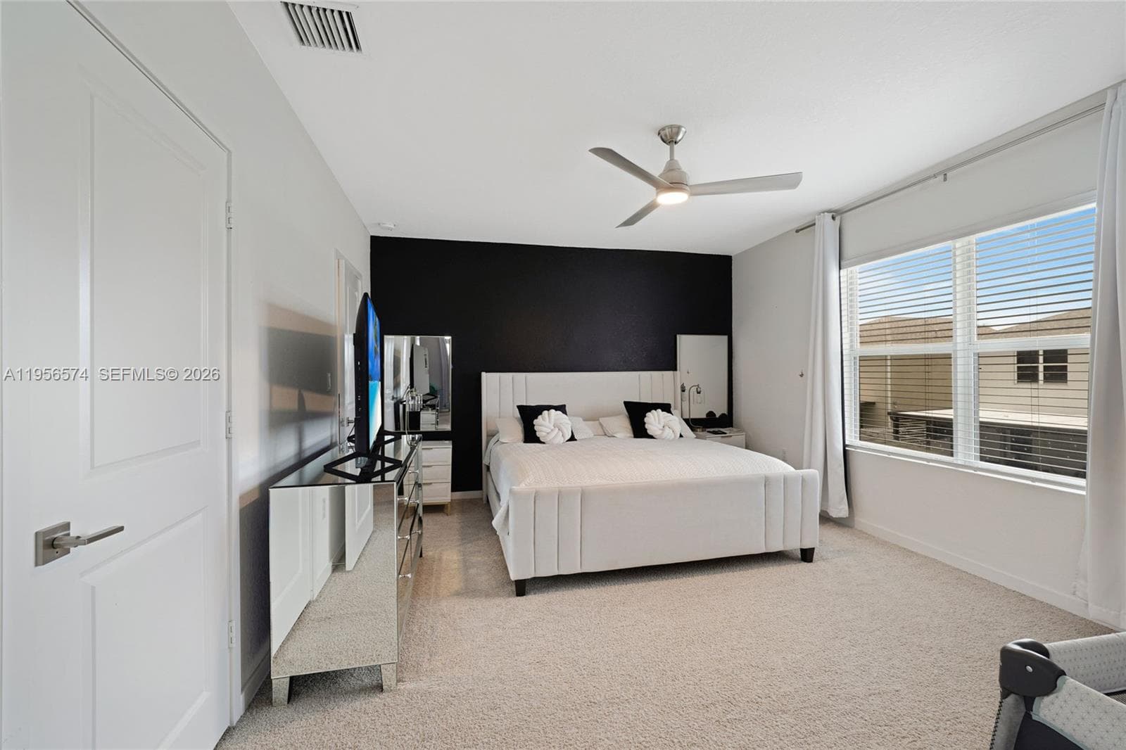 572 NE 6th Pl, Homestead FL 33034 — 15