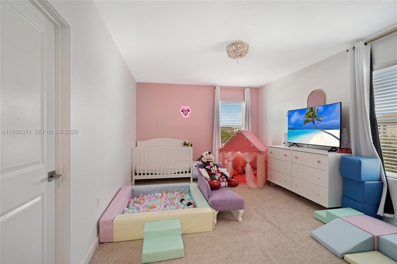 572 NE 6th Pl, Homestead FL 33034 — 11