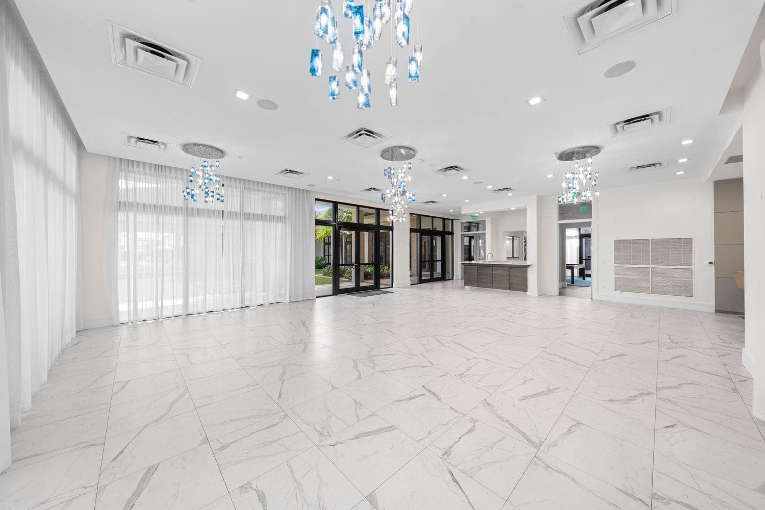 8225 Central Park Boulevard, Doral FL 33166 — 62