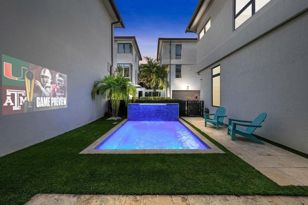 8225 Central Park Boulevard, Doral FL 33166 — 44