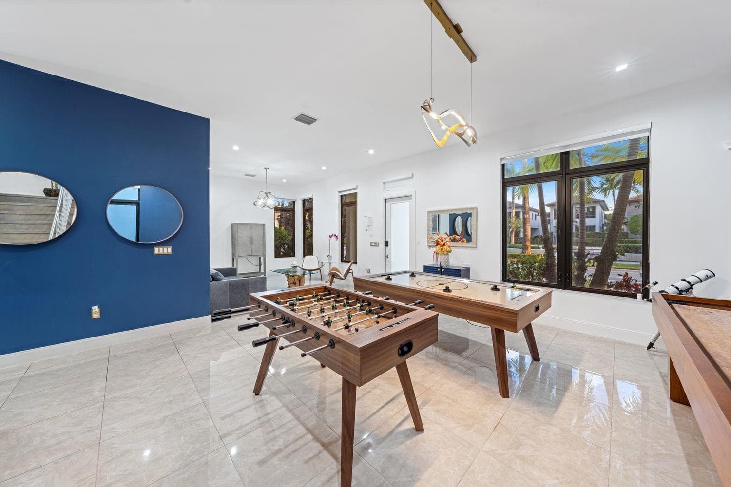 8225 Central Park Boulevard, Doral FL 33166 — 4