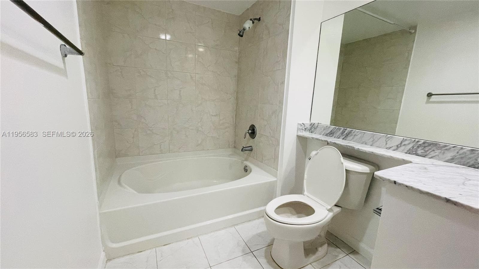 18800 NE 29th Ave # 807, Aventura FL 33180 — 11