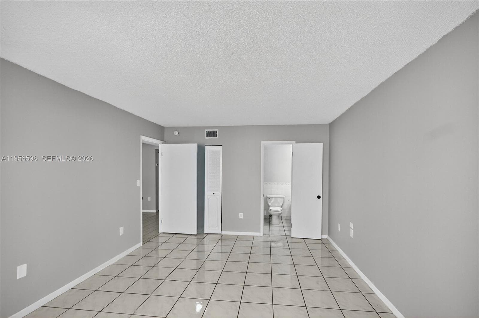 2924 Collins Avenue # 501, Miami Beach FL 33140 — 23