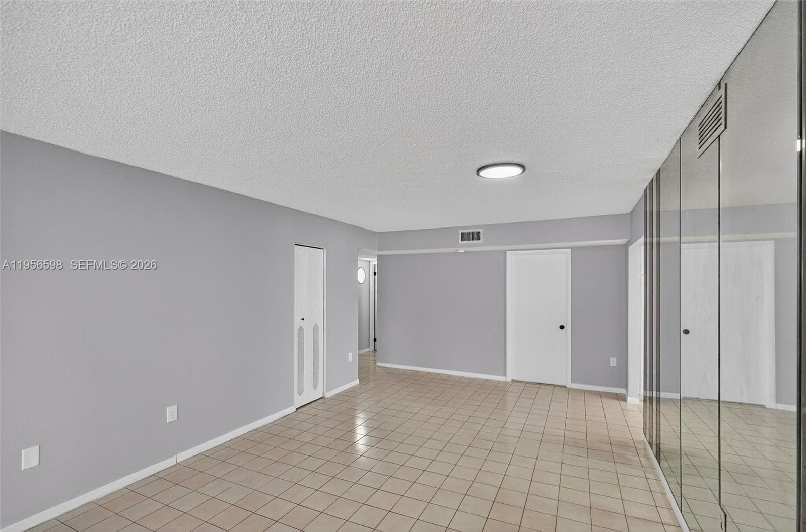 2924 Collins Avenue # 501, Miami Beach FL 33140 — 10