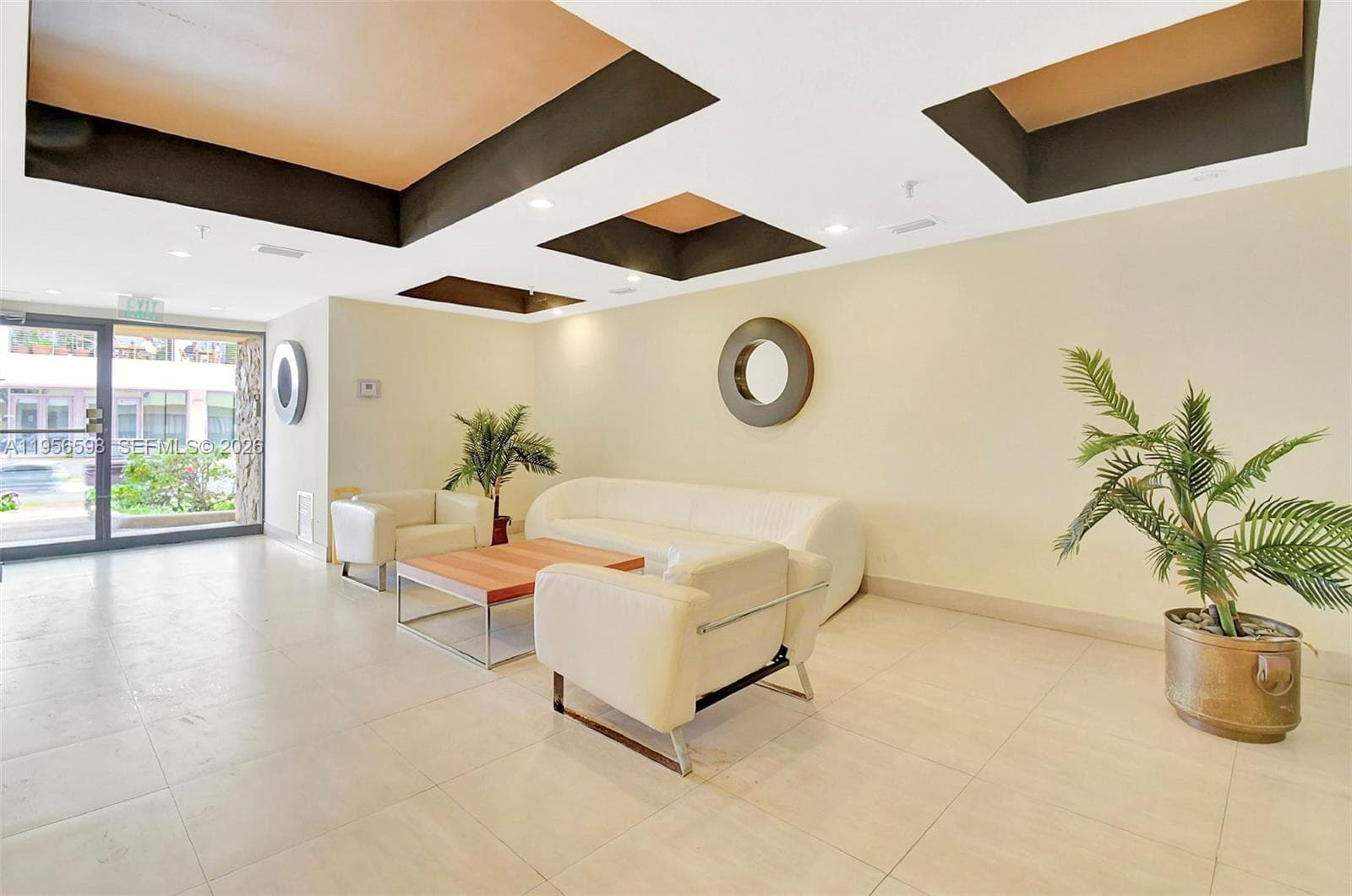 2924 Collins Avenue # 501, Miami Beach FL 33140 — 31