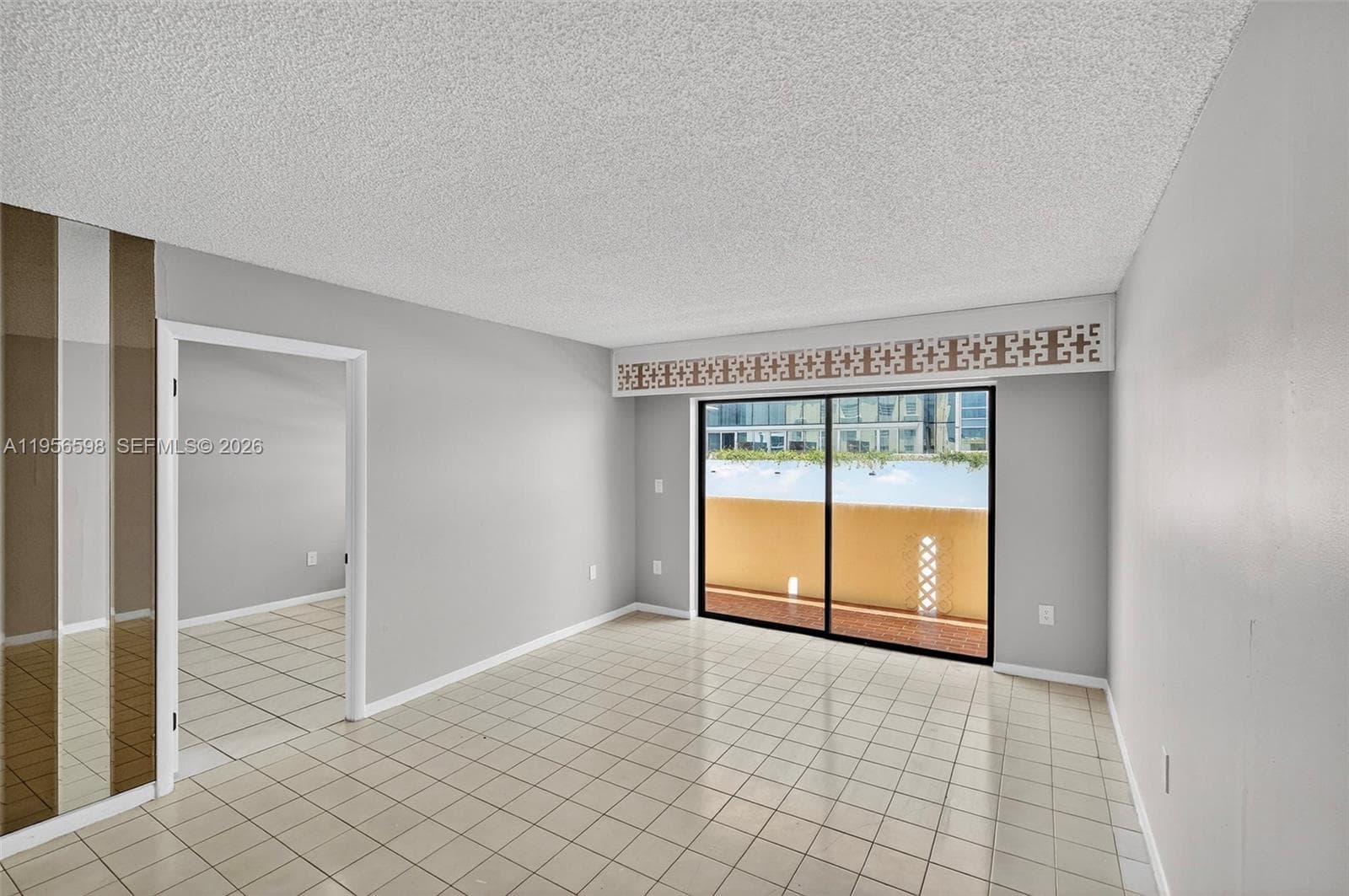 2924 Collins Avenue # 501, Miami Beach FL 33140 — 4