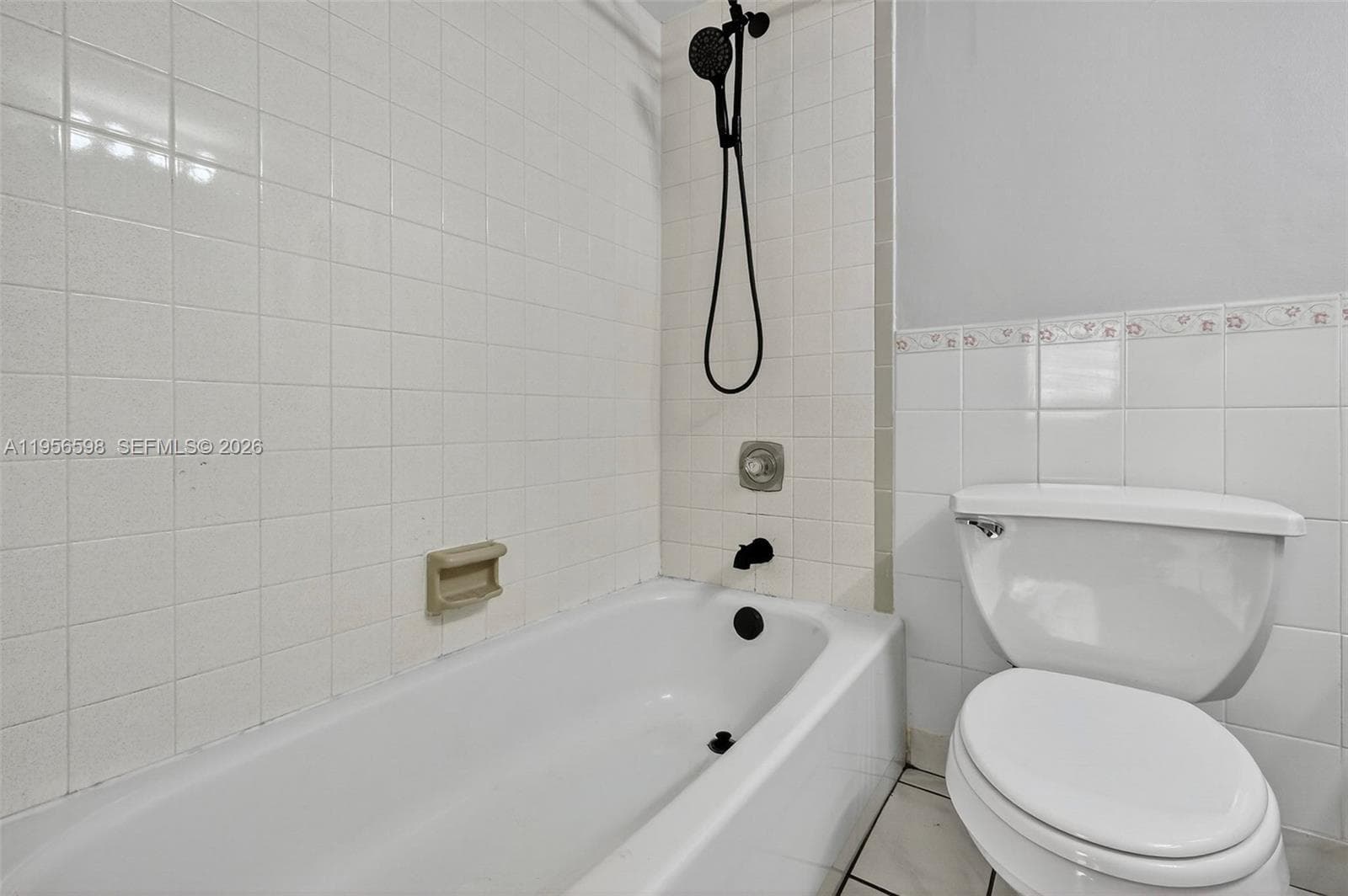 2924 Collins Avenue # 501, Miami Beach FL 33140 — 25