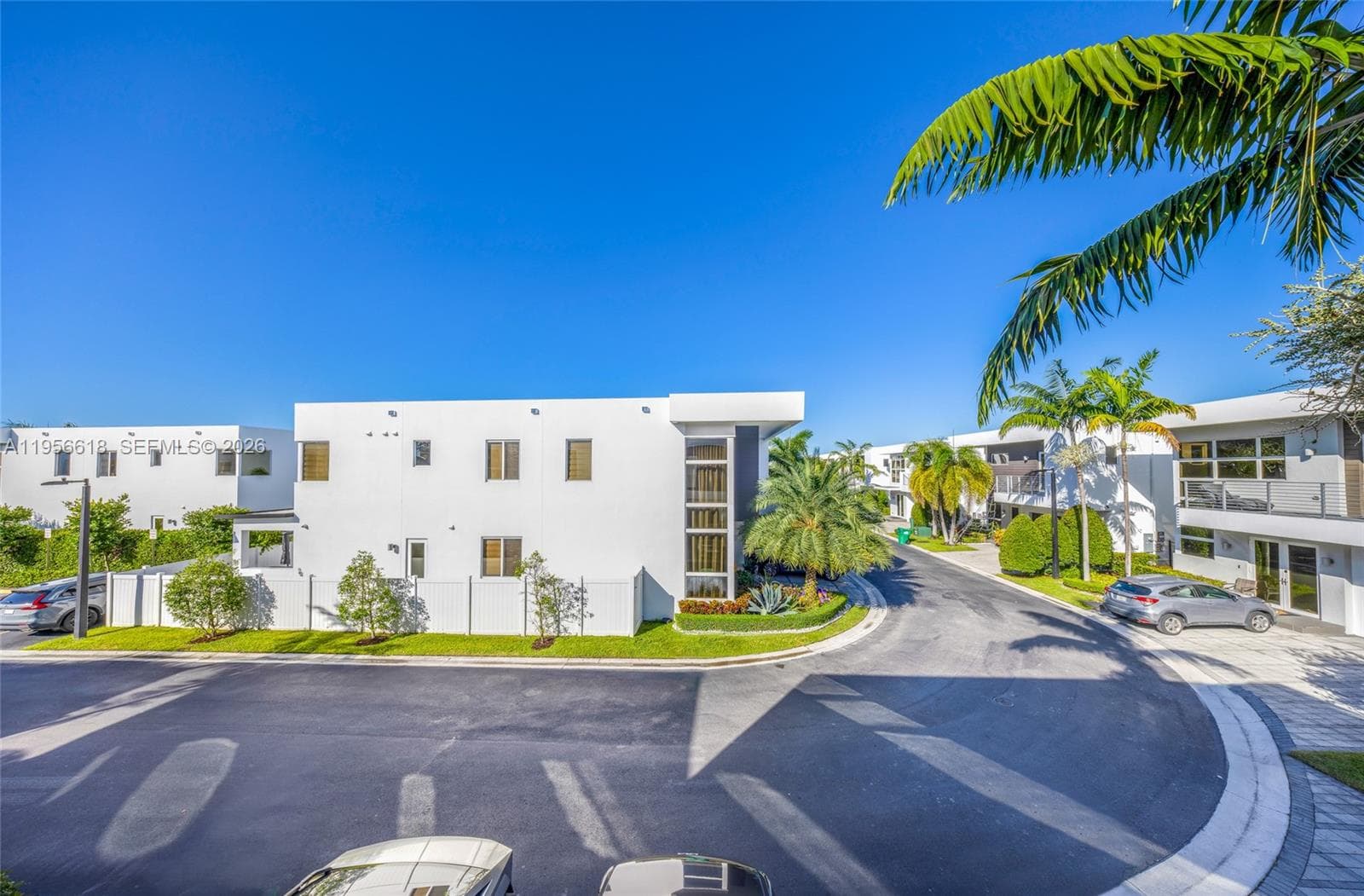 7541 NW 97th Ct, Doral FL 33178 — 29