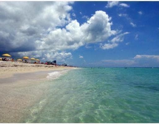 100 Lincoln Rd # 1112, Miami Beach FL 33139 — 46
