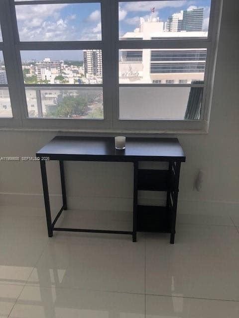 100 Lincoln Rd # 1112, Miami Beach FL 33139 — 7