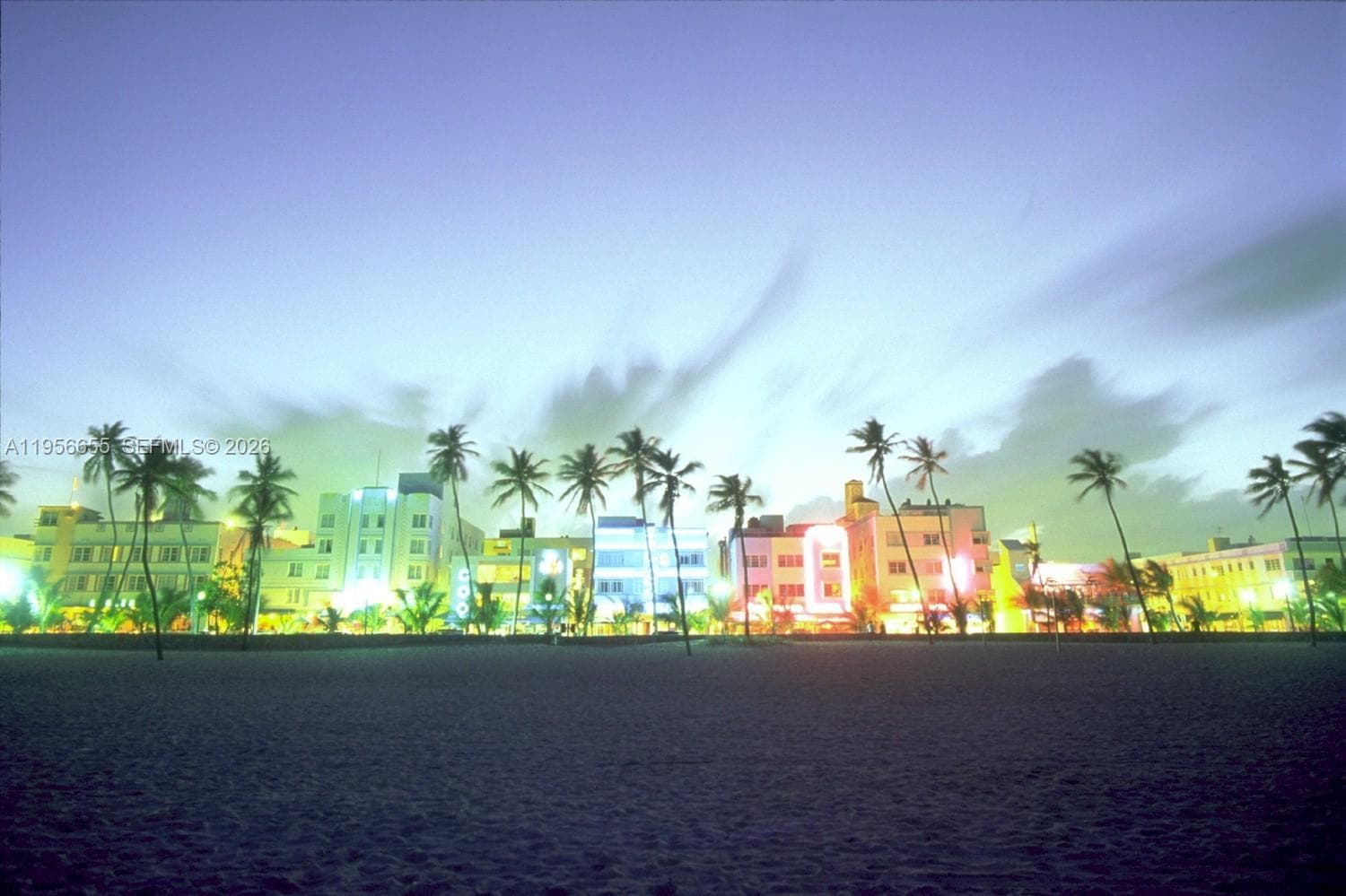 100 Lincoln Rd # 1112, Miami Beach FL 33139 — 48