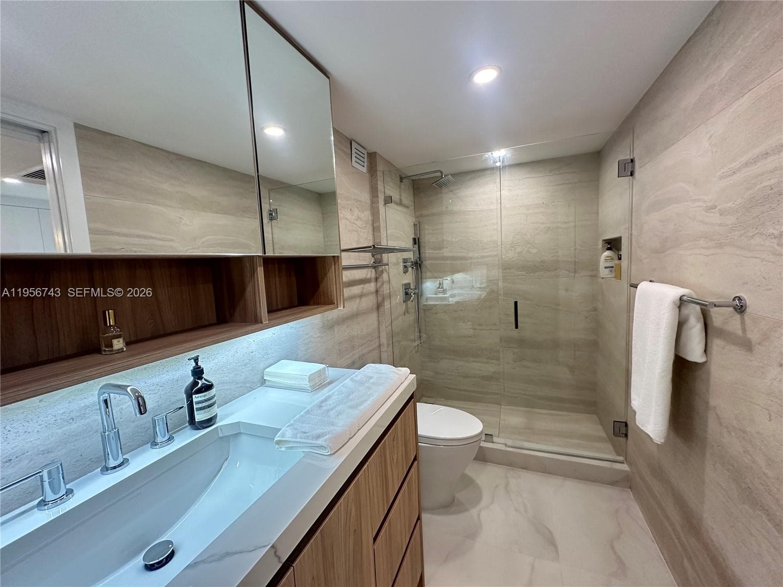 2301 Collins Ave # 1421, Miami Beach FL 33139 — 12